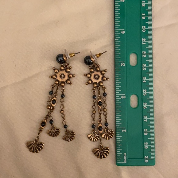 Ann Taylor Dangle Earrings - Picture 2 of 2